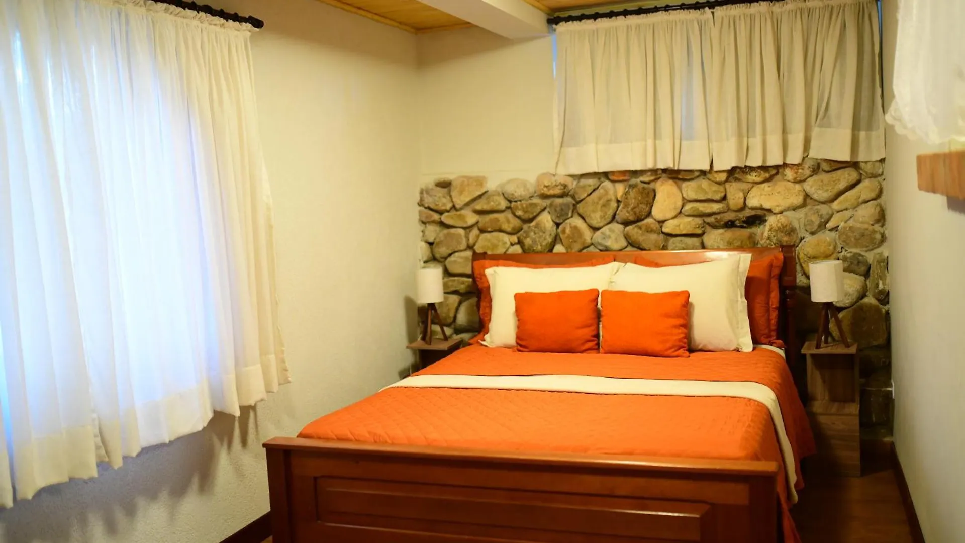 Hotel Villa Iturri Campos do Jordão