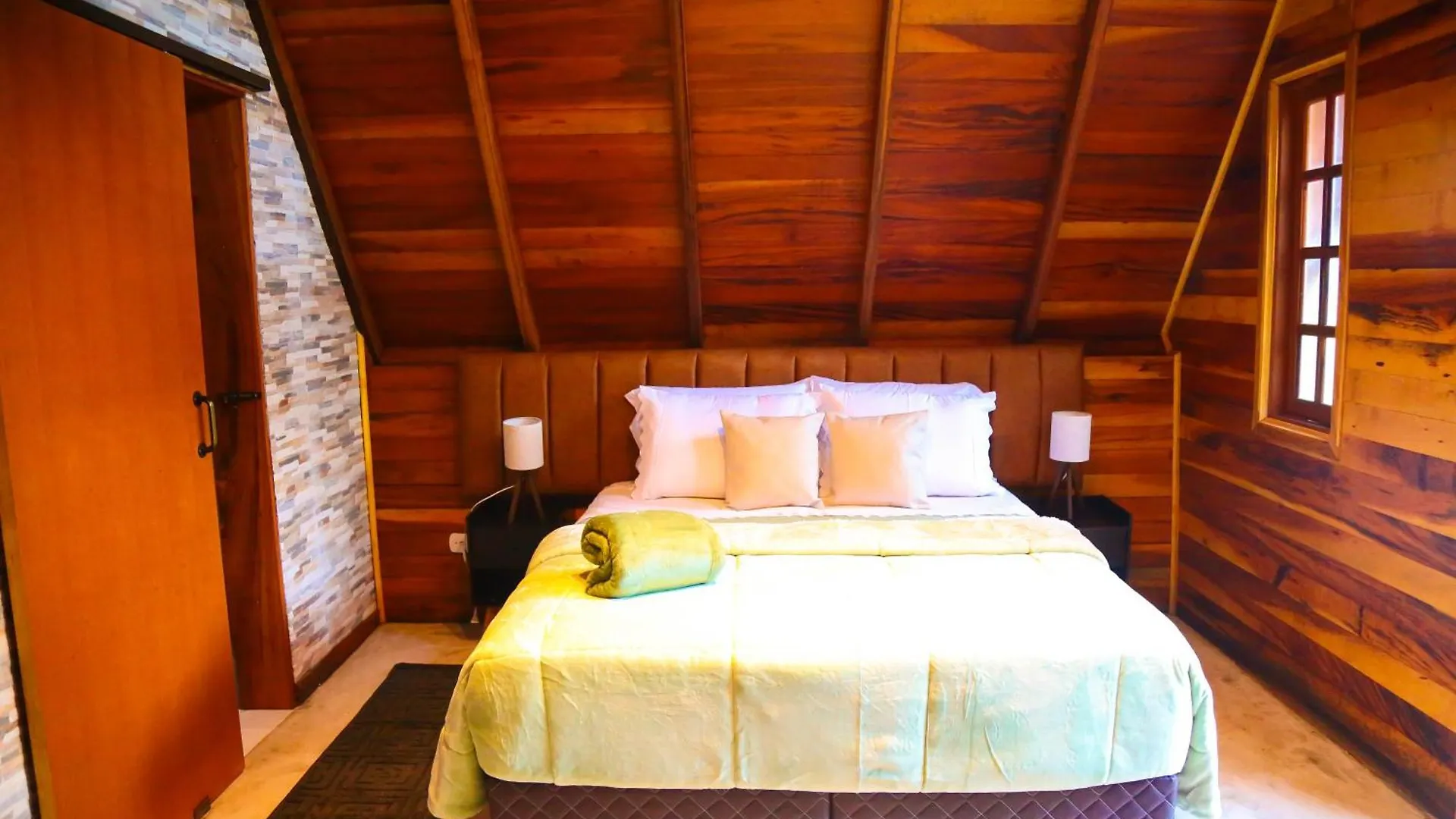 Hotel Villa Iturri Campos do Jordão